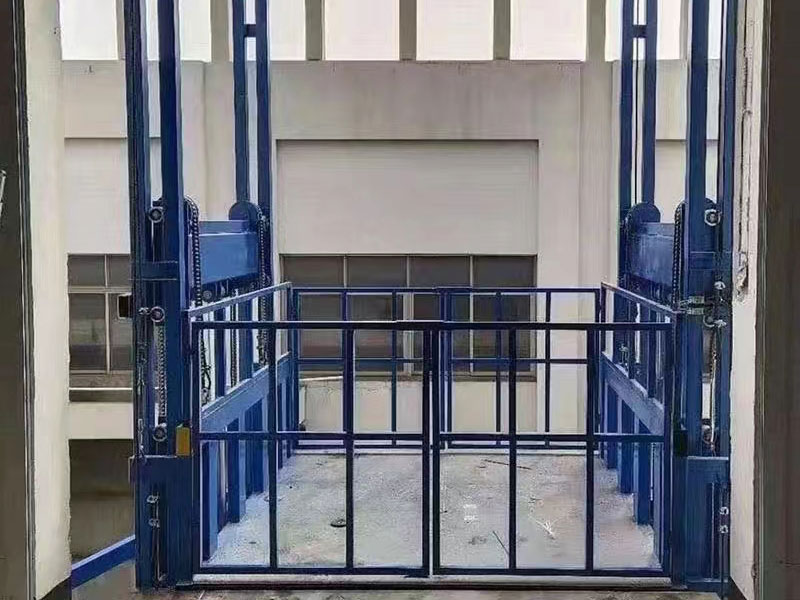 導(dǎo)軌式升降貨梯